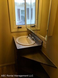 914 Barnard St photo'