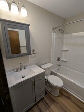645 Easton Pky, Unit 645 in Rockford, IL - Building Photo - Building Photo