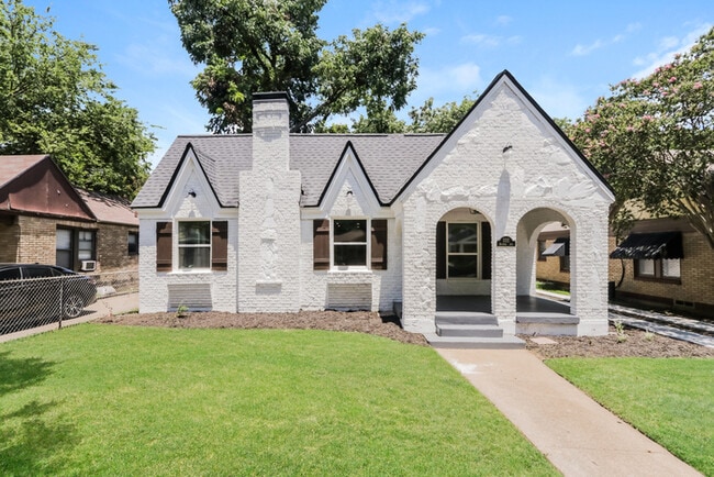 property at 1131 Brunner Ave