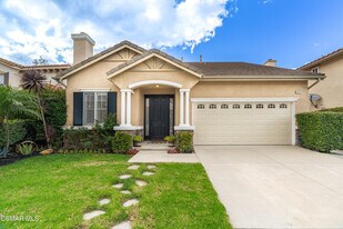 4672 Calle San Juan in Thousand Oaks, CA - Building Photo