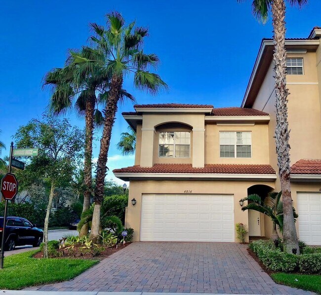 property at 4814 Sawgrass Breeze Dr