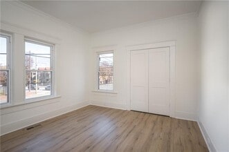 600 Parkway Dr NE in Atlanta, GA - Building Photo - Building Photo