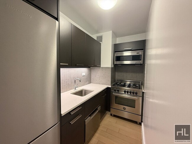 East 39th Street