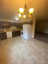 2808 E Klondike Trl, Unit 4 in Sioux Falls, SD - Building Photo - Building Photo