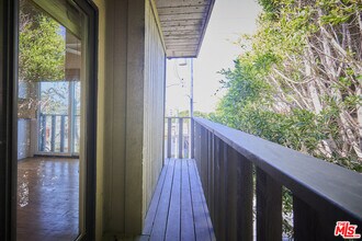 302 Ashland Ave in Santa Monica, CA - Building Photo - Building Photo