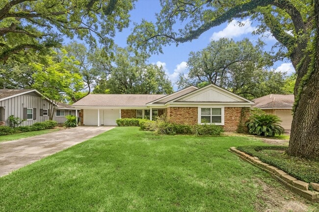 property at 5242 Beechnut St