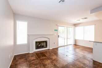 1621 Running Creek Dr in North Las Vegas, NV - Building Photo - Building Photo