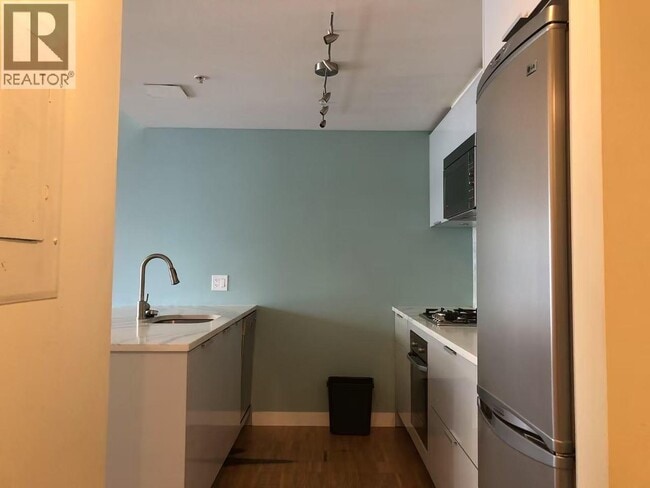 128 W Cordova St in Vancouver, BC - Building Photo - Building Photo