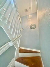 2184 NE 167th St in North Miami Beach, FL - Building Photo - Building Photo