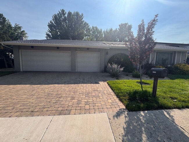 property at 4860 Lakeside Dr