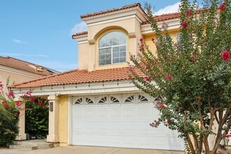 7480 Addison Rd in Rancho Cucamonga, CA - Foto de edificio - Building Photo