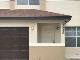 3358 NW 198th Ter in Miami Gardens, FL - Building Photo