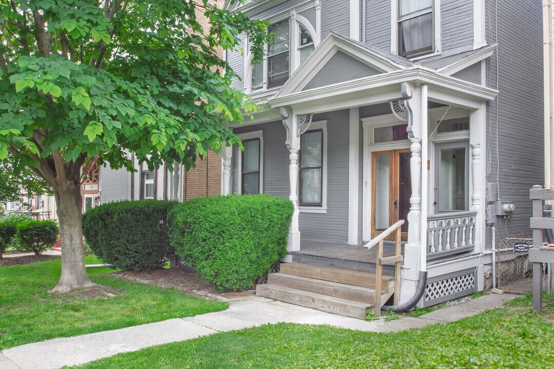 411 Franklin Ave in Pittsburgh, PA - Building Photo