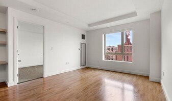99 Kneeland St, Unit 713 in Boston, MA - Building Photo