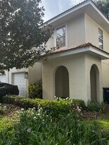 3129 Santorini Ct in Tampa, FL - Building Photo