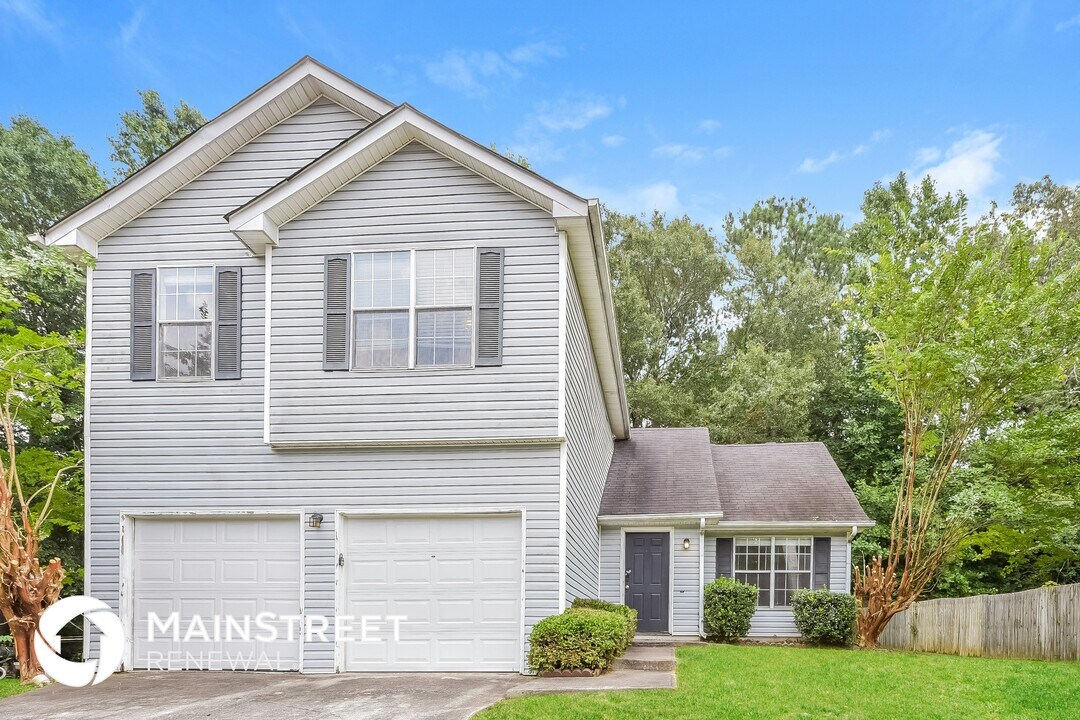 3552 6 Oaks Ct in Decatur, GA - Building Photo