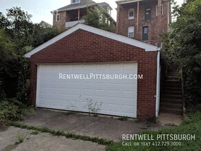 631 Pine St in Ambridge, PA - Building Photo - Building Photo