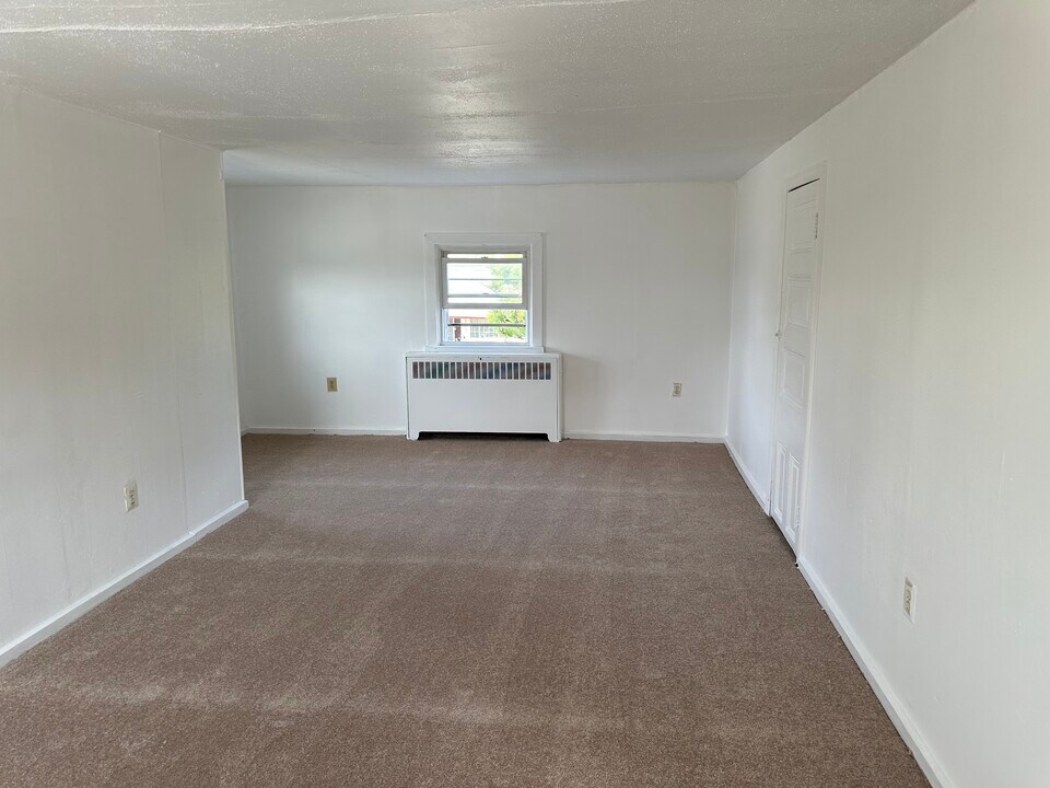 101 Main St, Unit 3 in Roebling, NJ - Building Photo
