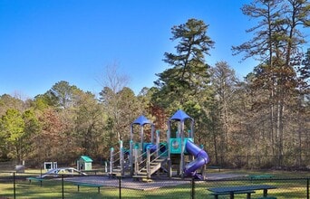 Cologne Gardens in Mays Landing, NJ - Foto de edificio - Building Photo