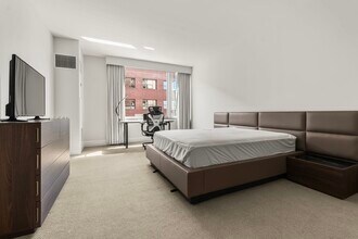1 Charles St S, Unit 805 in Boston, MA - Building Photo - Building Photo