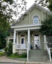 5920 Kellogg Ave, Unit A in Cincinnati, OH - Building Photo