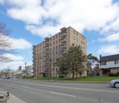 The Carlisle in Toronto, ON - Building Photo