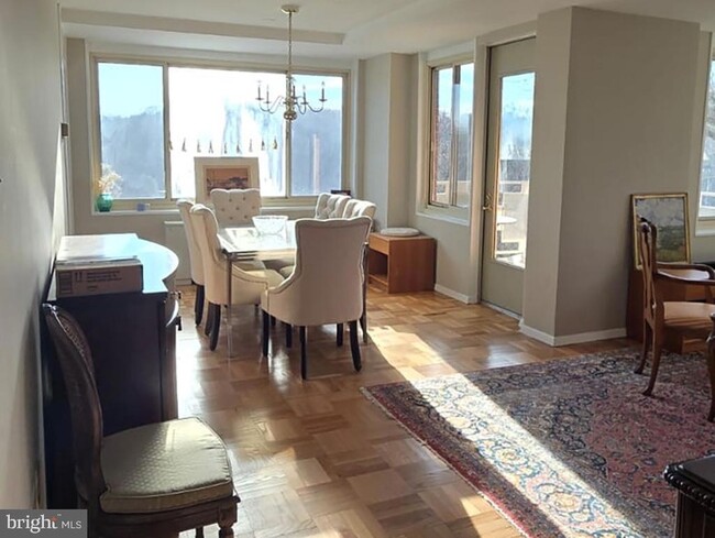 property at 4000 Tunlaw Rd NW