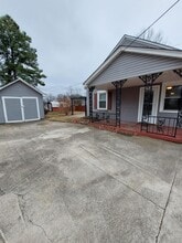 2001 Highland Ave in Columbia, TN - Building Photo - Building Photo