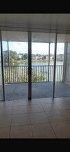 1750 NE 191st St, Unit D328 in North Miami Beach, FL - Building Photo - Building Photo
