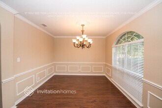 1621 Churchill Ln in Mansfield, TX - Foto de edificio - Building Photo