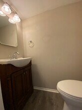 7708 Crown Crest Ct in Raleigh, NC - Building Photo - Building Photo