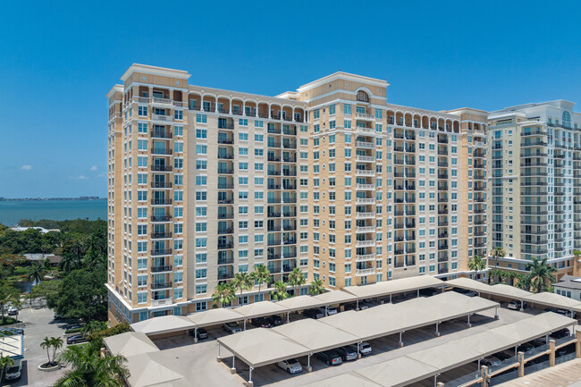 Renaissance Condominiums in Sarasota, FL - Building Photo - Building Photo