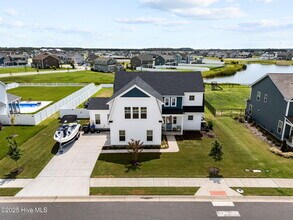 105 Farmridge Wy in Moyock, NC - Building Photo - Building Photo