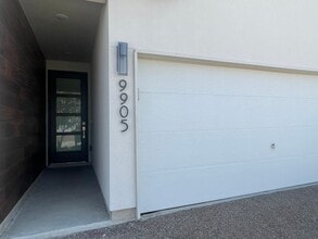 9905 Kaspar Dr in Laredo, TX - Building Photo - Building Photo