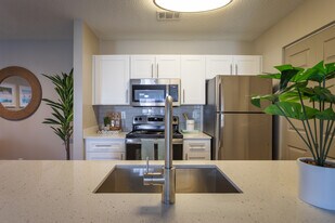 The Cooper in Mount Pleasant, SC - Building Photo