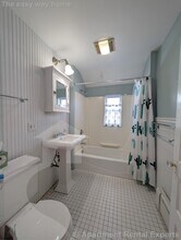 41 Bay State Ave in Somerville, MA - Foto de edificio - Building Photo