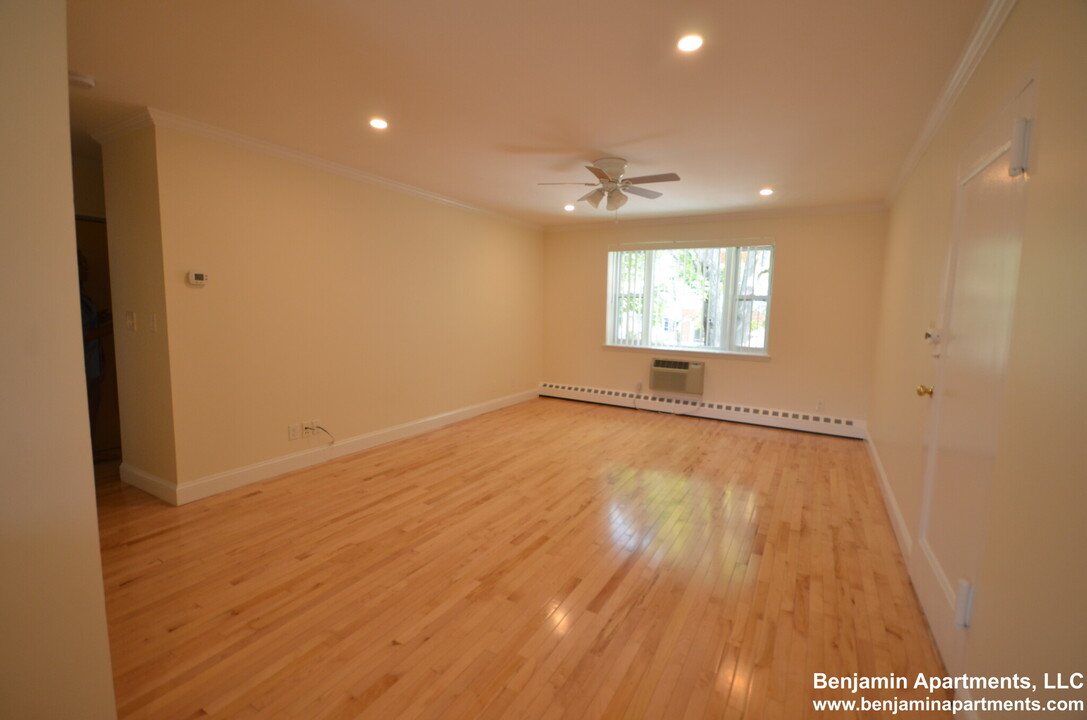 64 Parkman St, Unit 3B in Brookline, MA - Building Photo