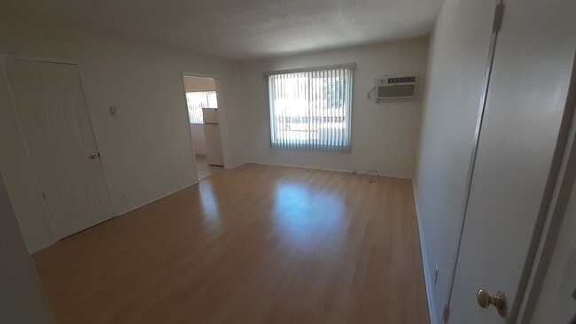 5929 Laurel Canyon Blvd, Unit 16 in Los Angeles, CA - Building Photo - Building Photo