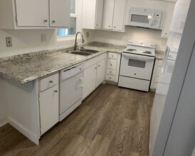 1203 Olen Dr in Daytona Beach, FL - Building Photo - Building Photo