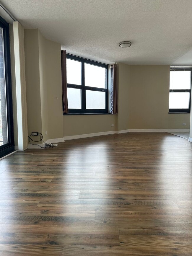 3660 N Lake Shore Dr in Chicago, IL - Building Photo - Building Photo