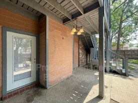 11615 Sherwood Valley Ct