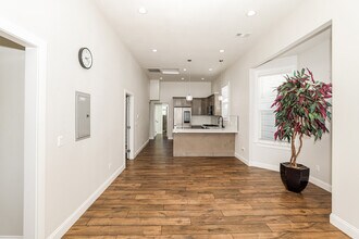 875 Wood St in Oakland, CA - Building Photo - Building Photo