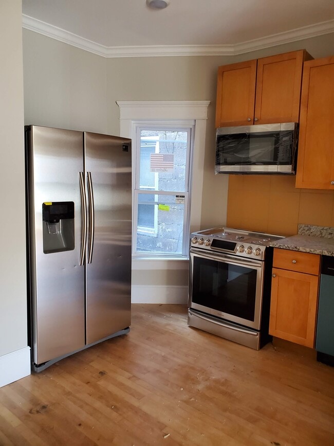 177 S Washington St in Constantine, MI - Building Photo - Building Photo