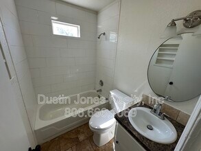 2519 1st Pl in Lubbock, TX - Building Photo - Building Photo