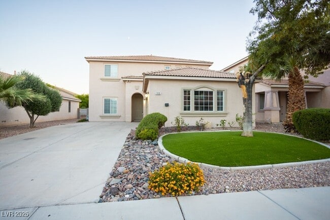 1113 E Hammer Ln in North Las Vegas, NV - Building Photo - Building Photo