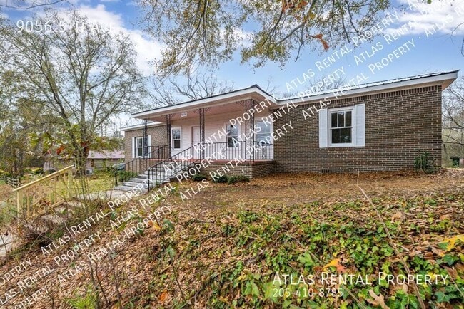 9056 5th Ave in Trafford, AL - Foto de edificio - Building Photo