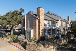 Copperfield Condos in Dallas, TX - Building Photo
