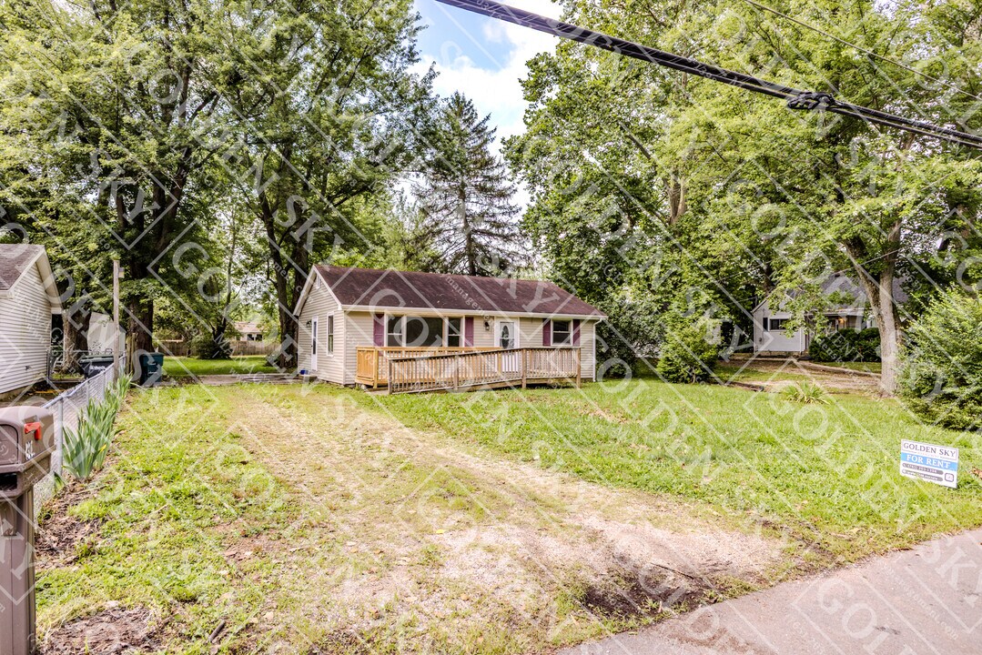 4305 W Garver Dr in Muncie, IN - Building Photo