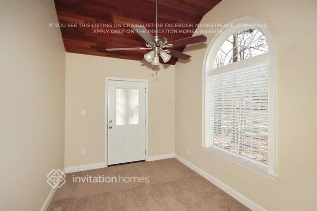 1276 Windsor Glen Dr in Douglasville, GA - Building Photo - Building Photo