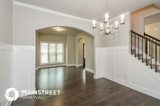 732 Overlook Gln Dr in Lawrenceville, GA - Foto de edificio - Building Photo